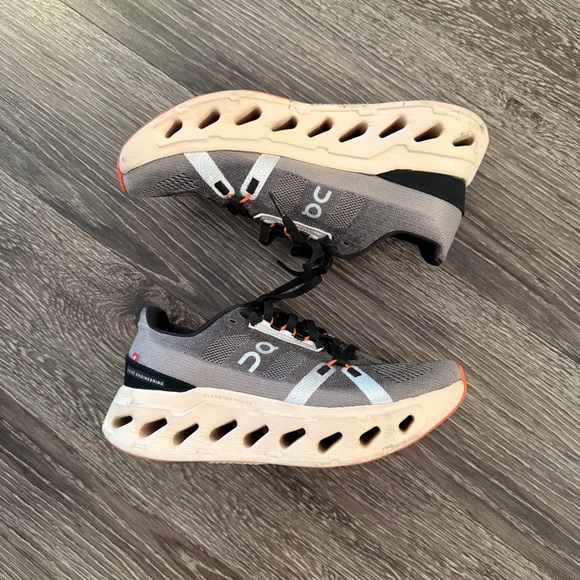 On Running Women's Cloudeclipse - Picture 2 of 6